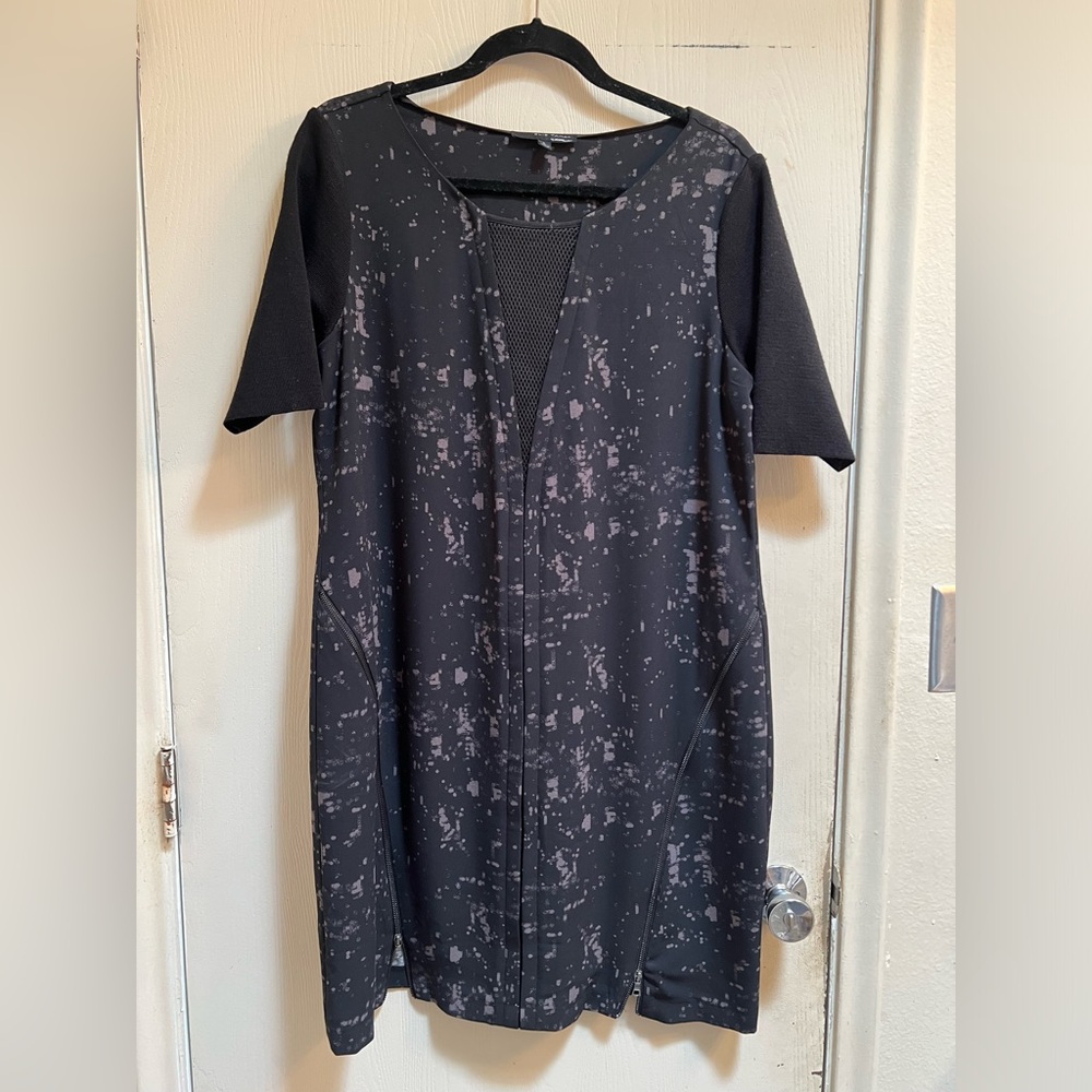 Elie Tahari Shift Dress (Size L)
